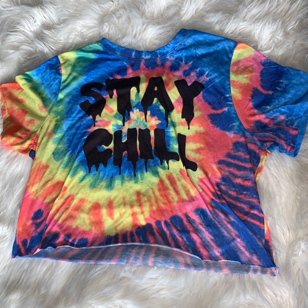 Stay chill tie dye crop top